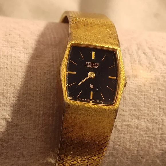 Citizen | Accessories | Citizen Watch Co Metal Base Top